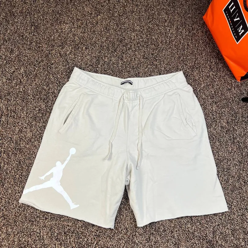 Шорты Air Jordan