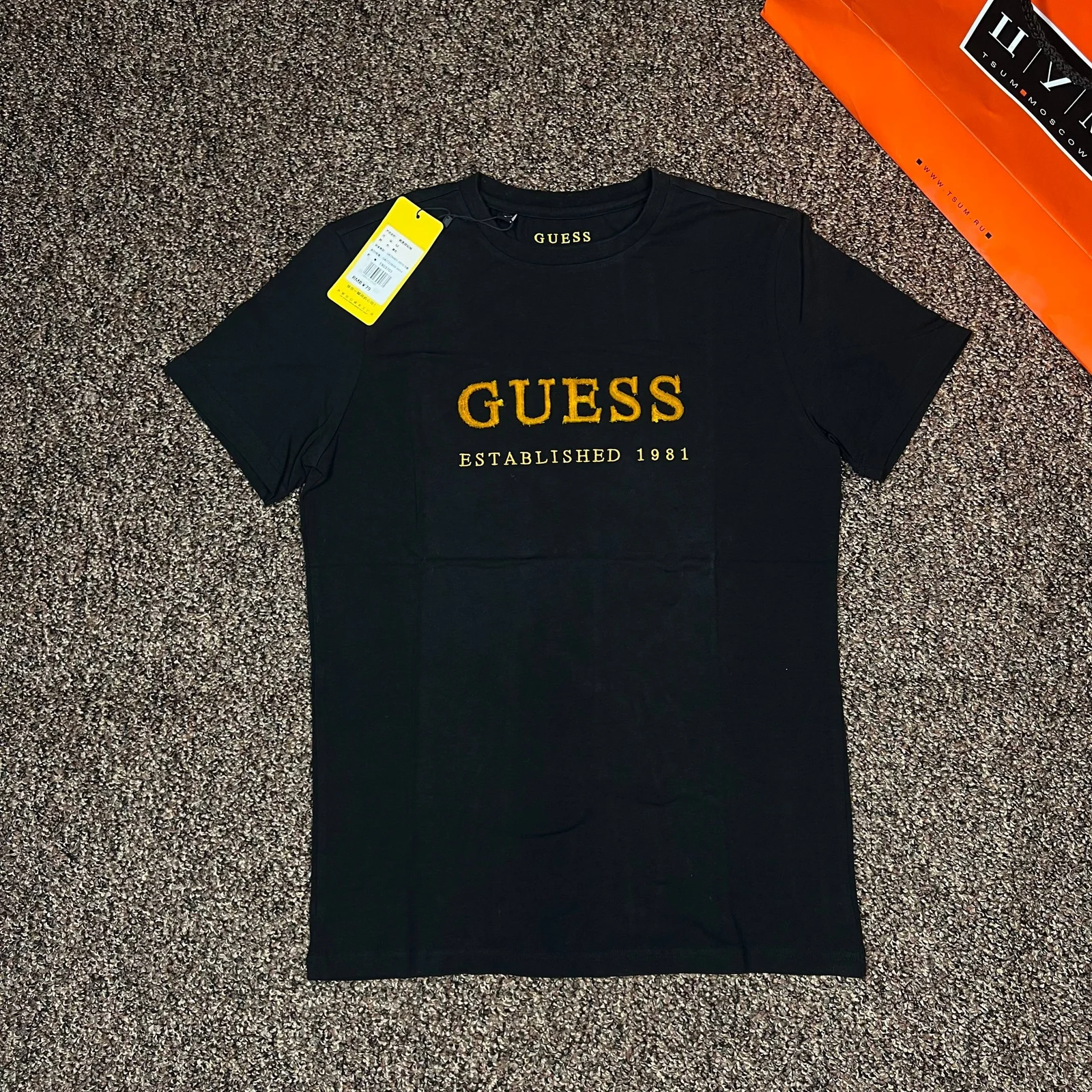 Футболка Guess — фото 1
