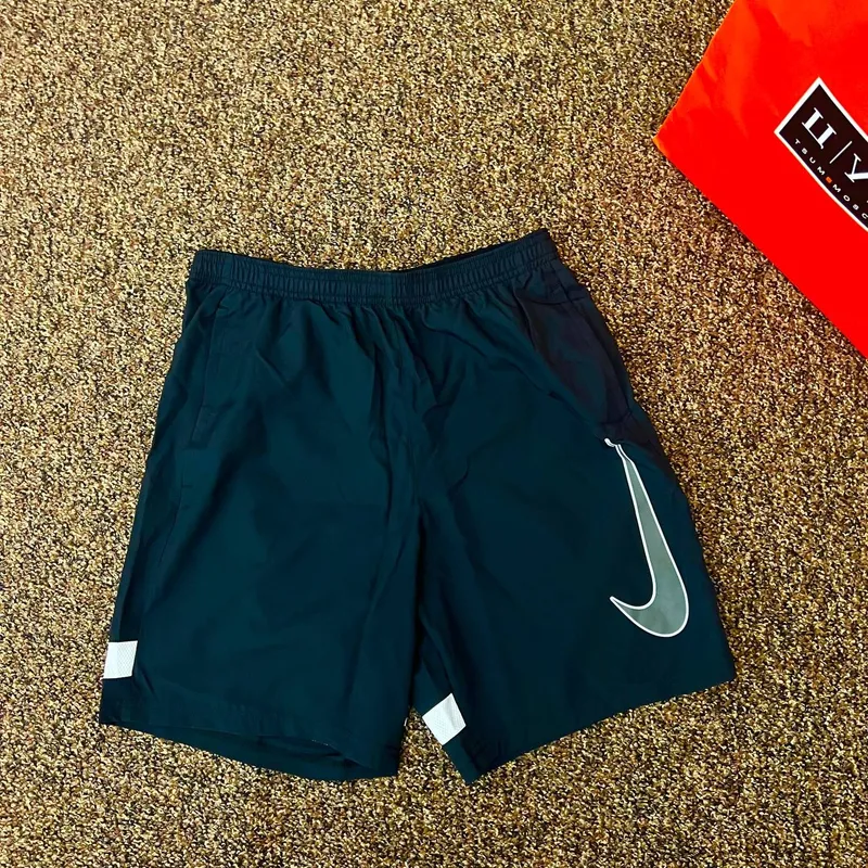 Шорты Nike
